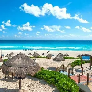Depas Flamboyan Centro De D1 Cancún