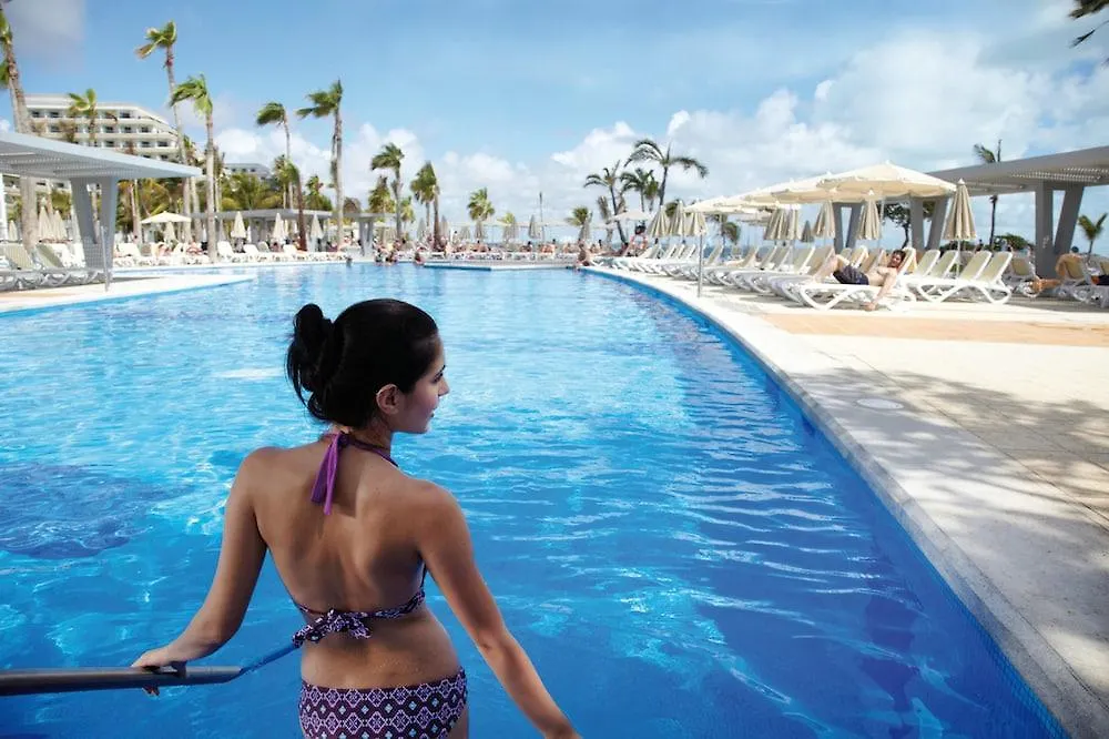 Szálloda Riu Palace Peninsula Cancún